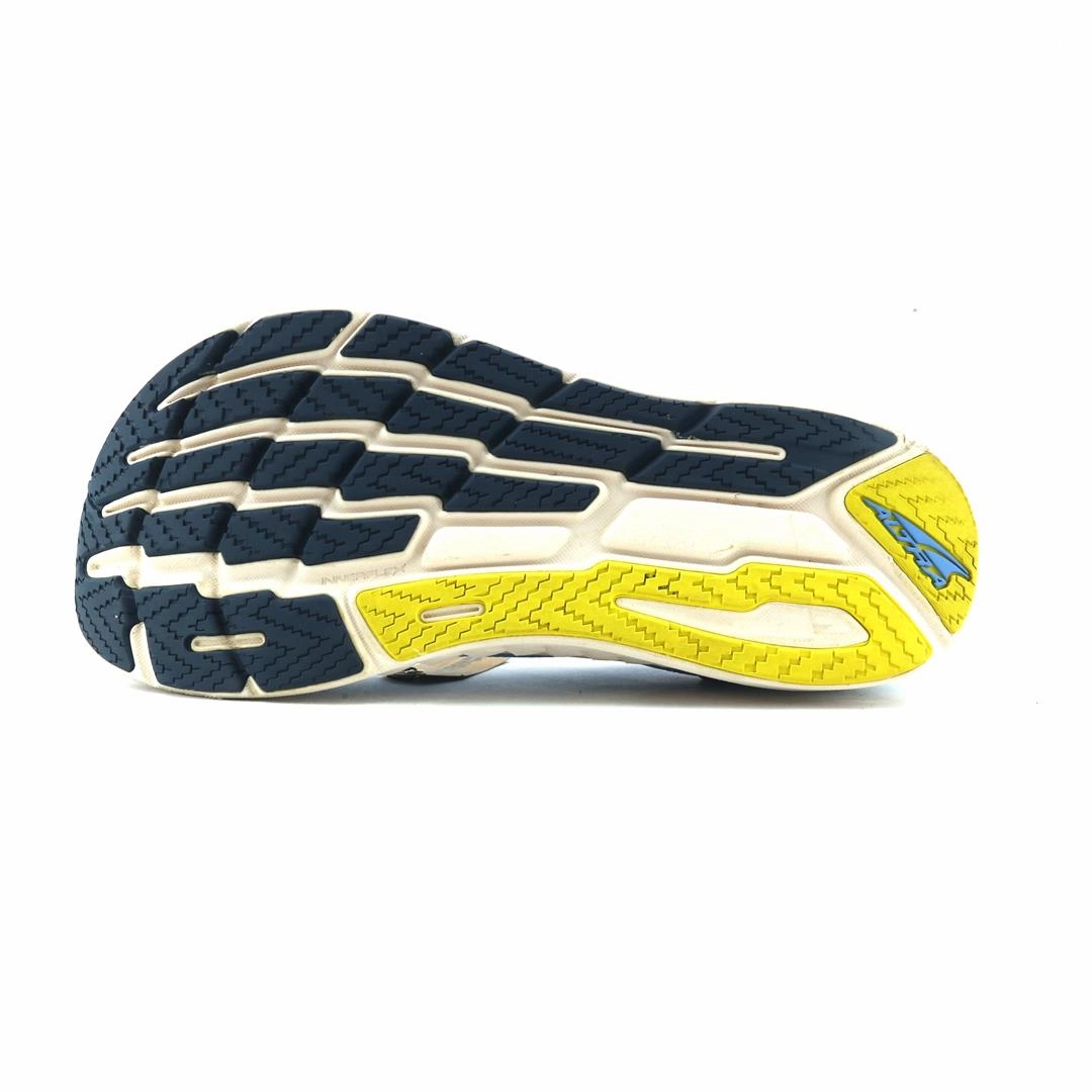 ALTRA TORIN 7
