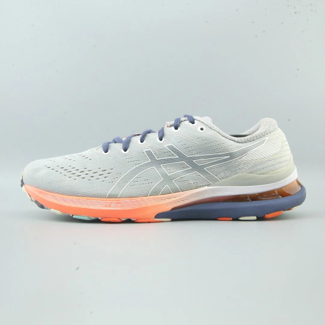 ASICS GEL KAYANO 28