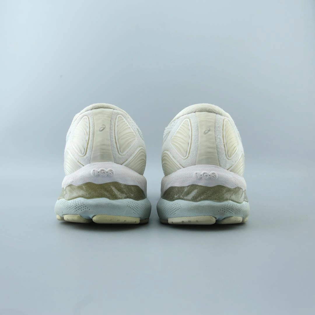 ASICS GEL-NIMBUS 23