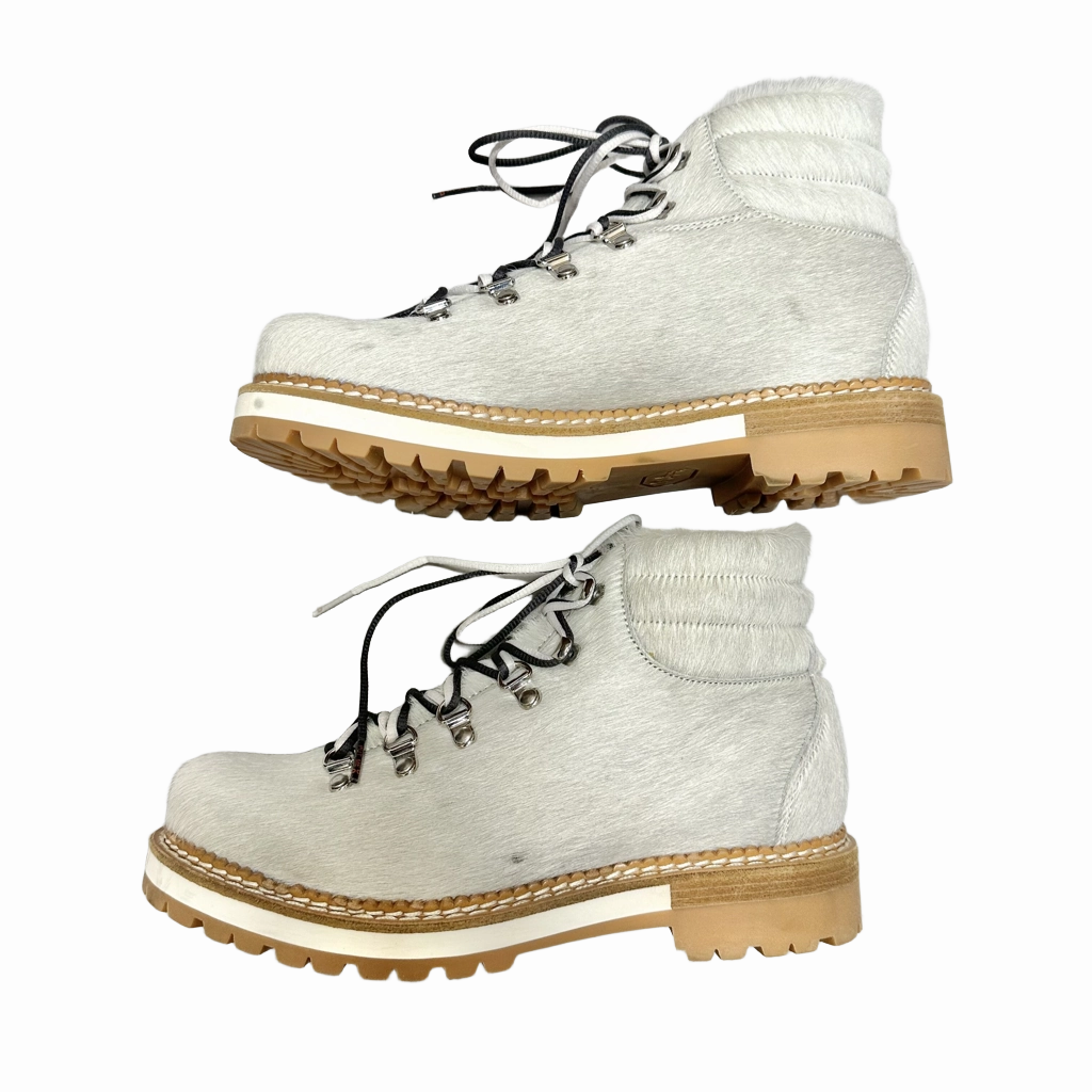 Boots Hiking By Montelliana Size: 8