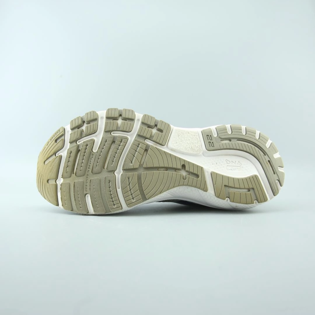 BROOKS ADRENALINE GTS 22