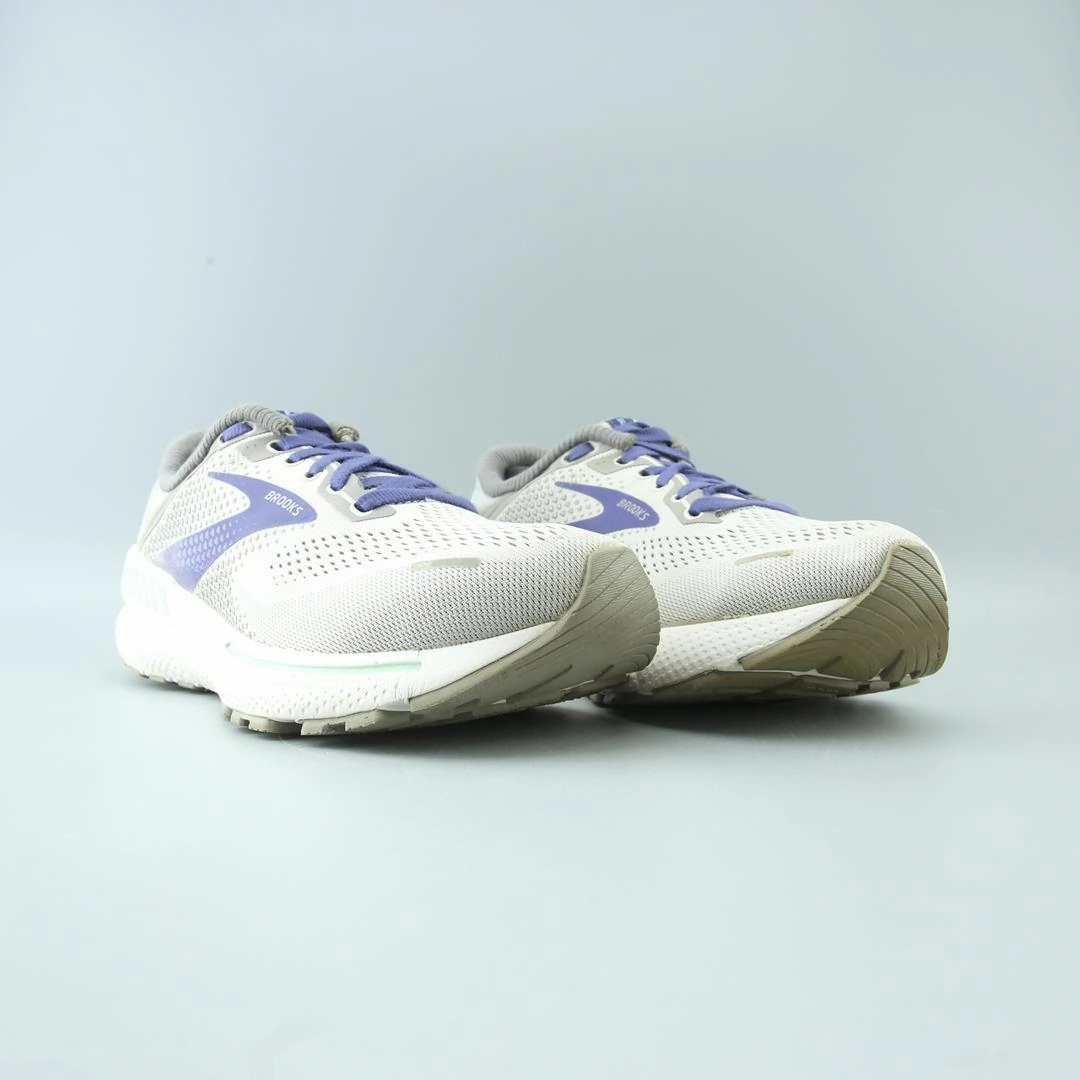 BROOKS ADRENALINE GTS 22