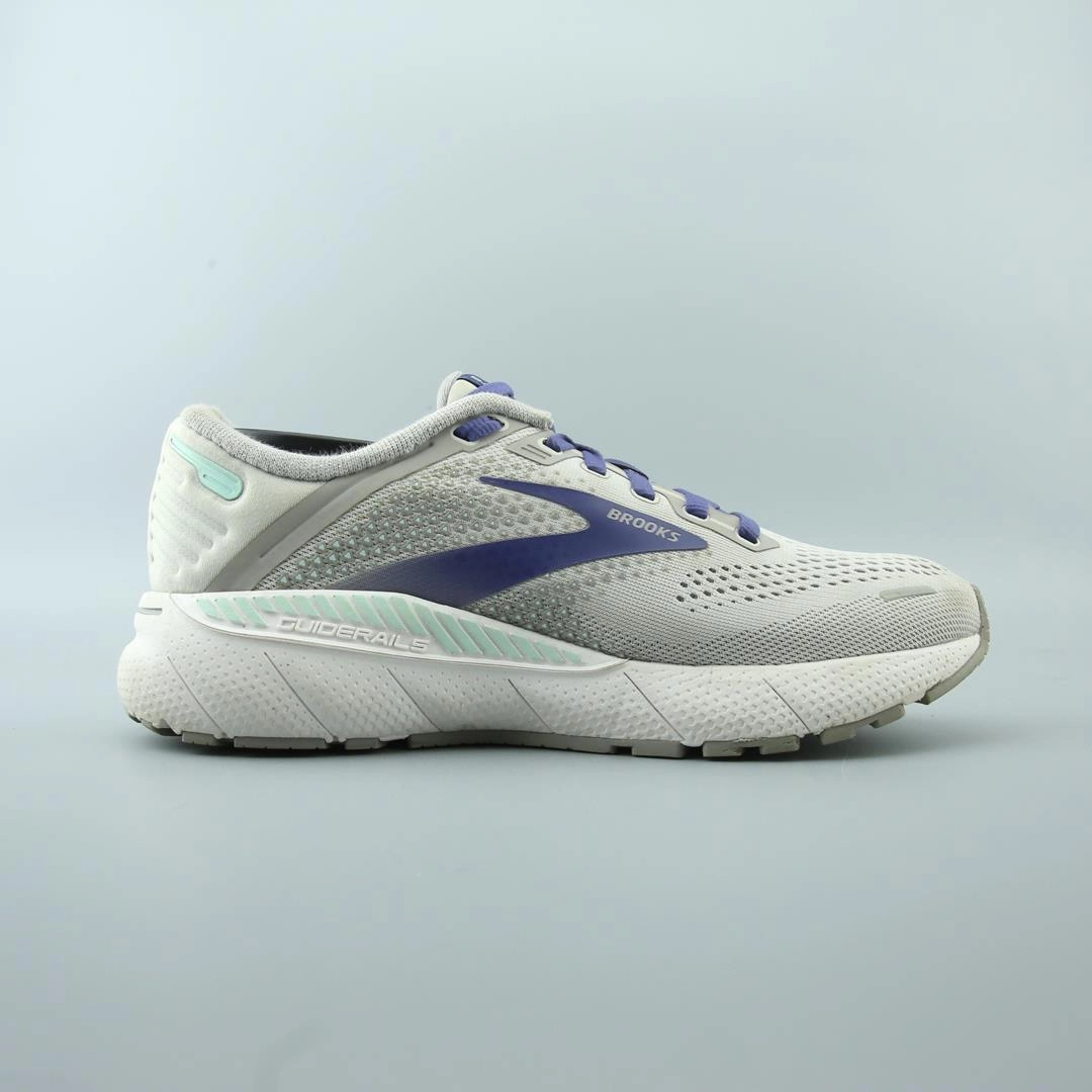 BROOKS ADRENALINE GTS 22