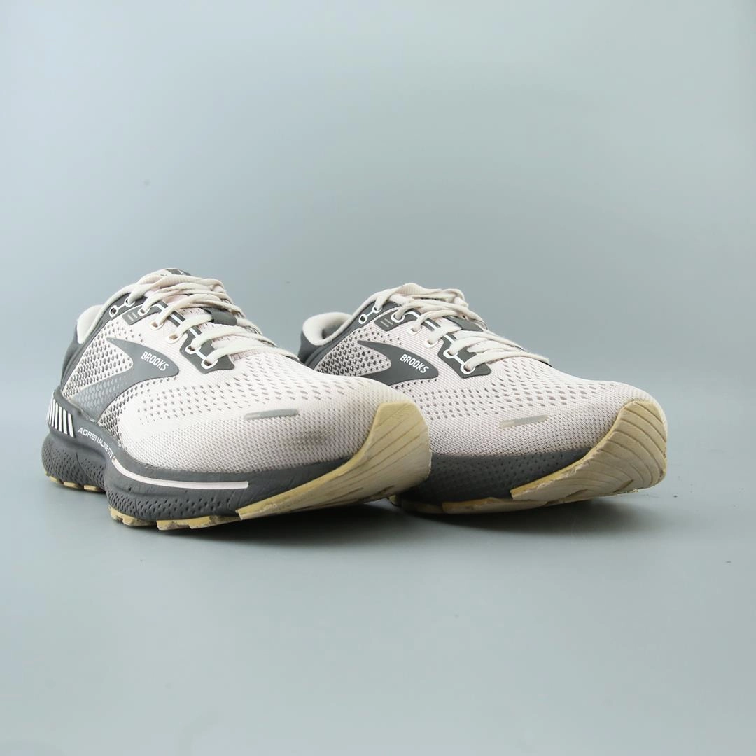 BROOKS ADRENALINE GTS 22
