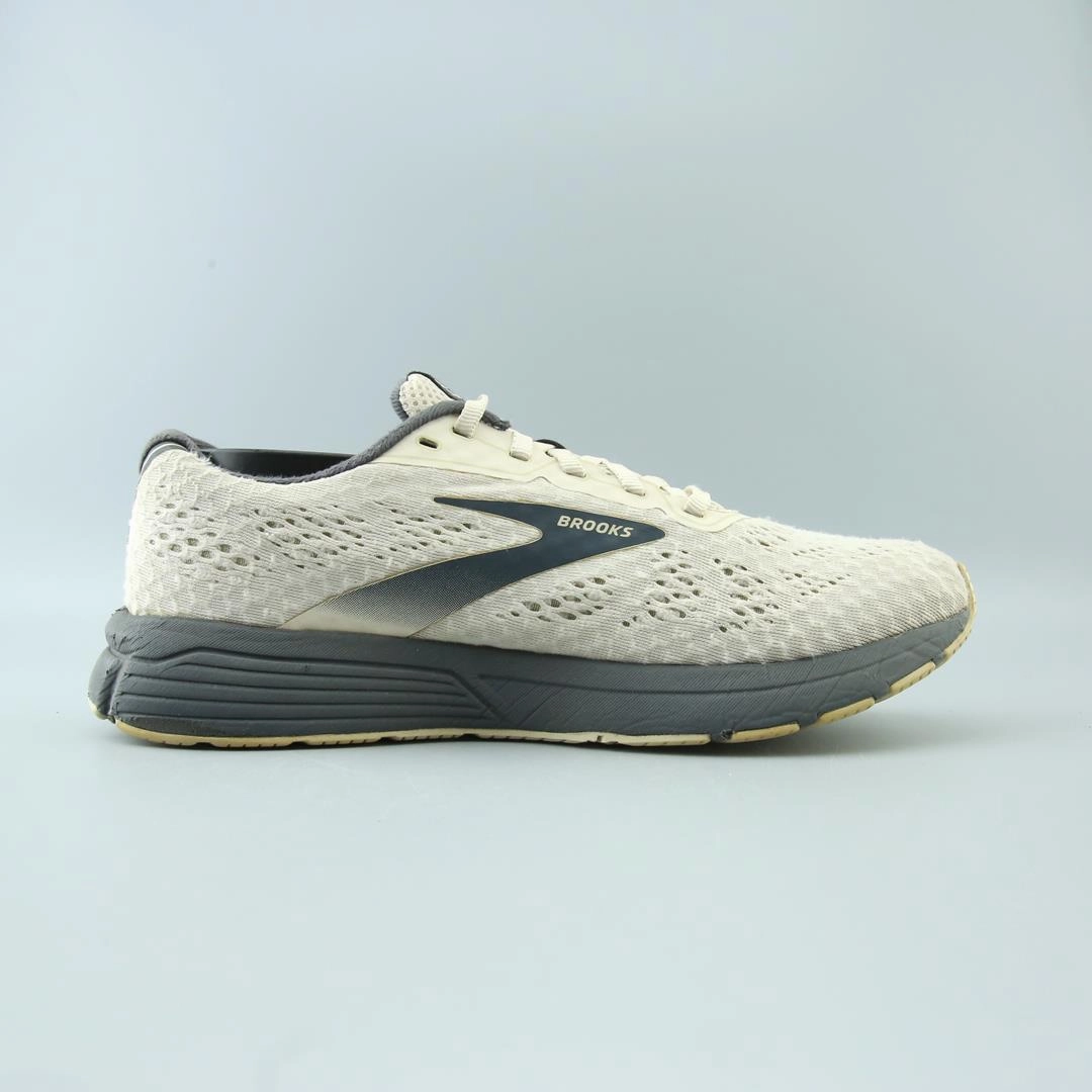 BROOKS ANTHEM 4