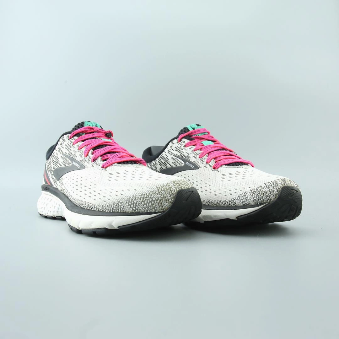 BROOKS GHOST 11