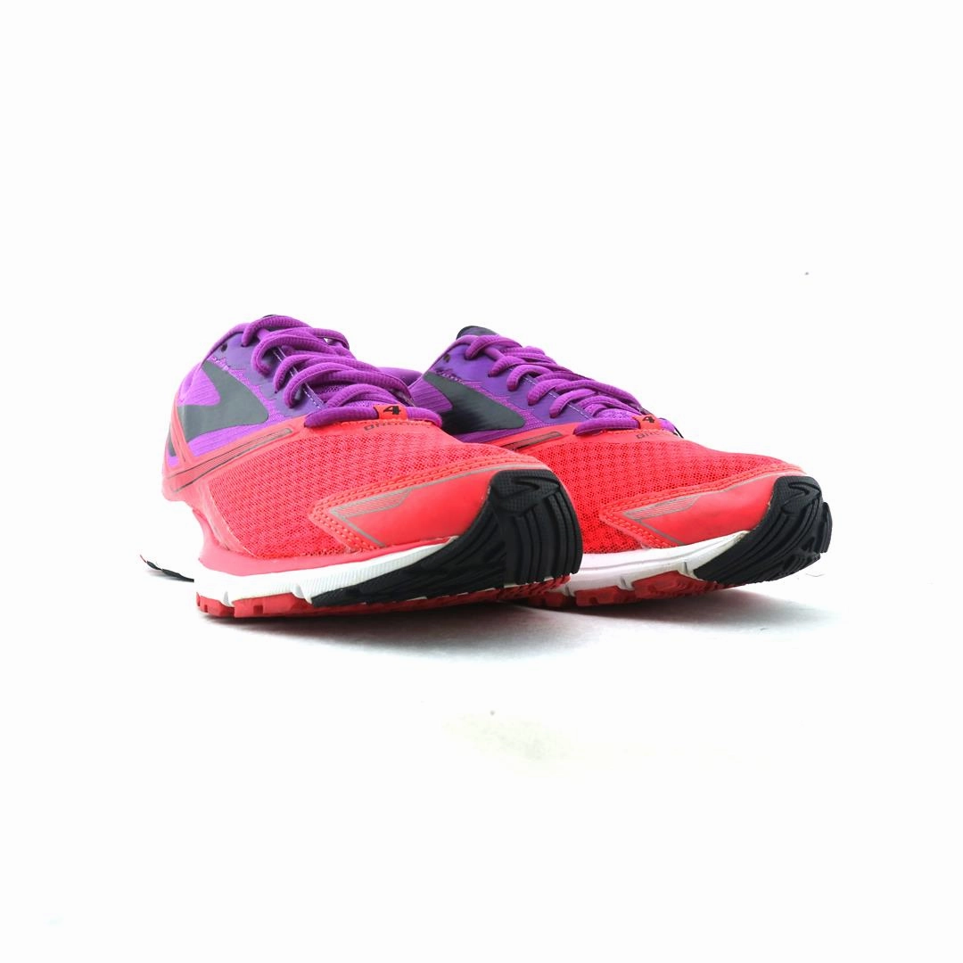 BROOKS LAUNCH 4