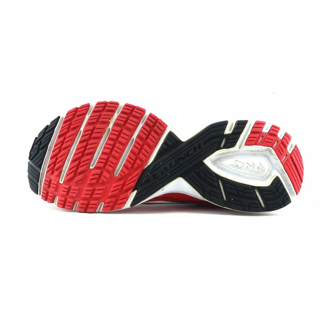 BROOKS LAUNCH 4
