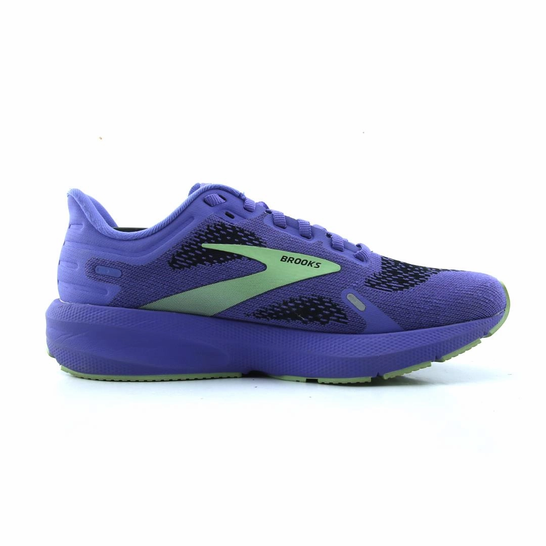 BROOKS LAUNCH 9