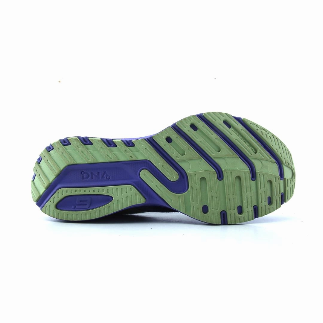 BROOKS LAUNCH 9