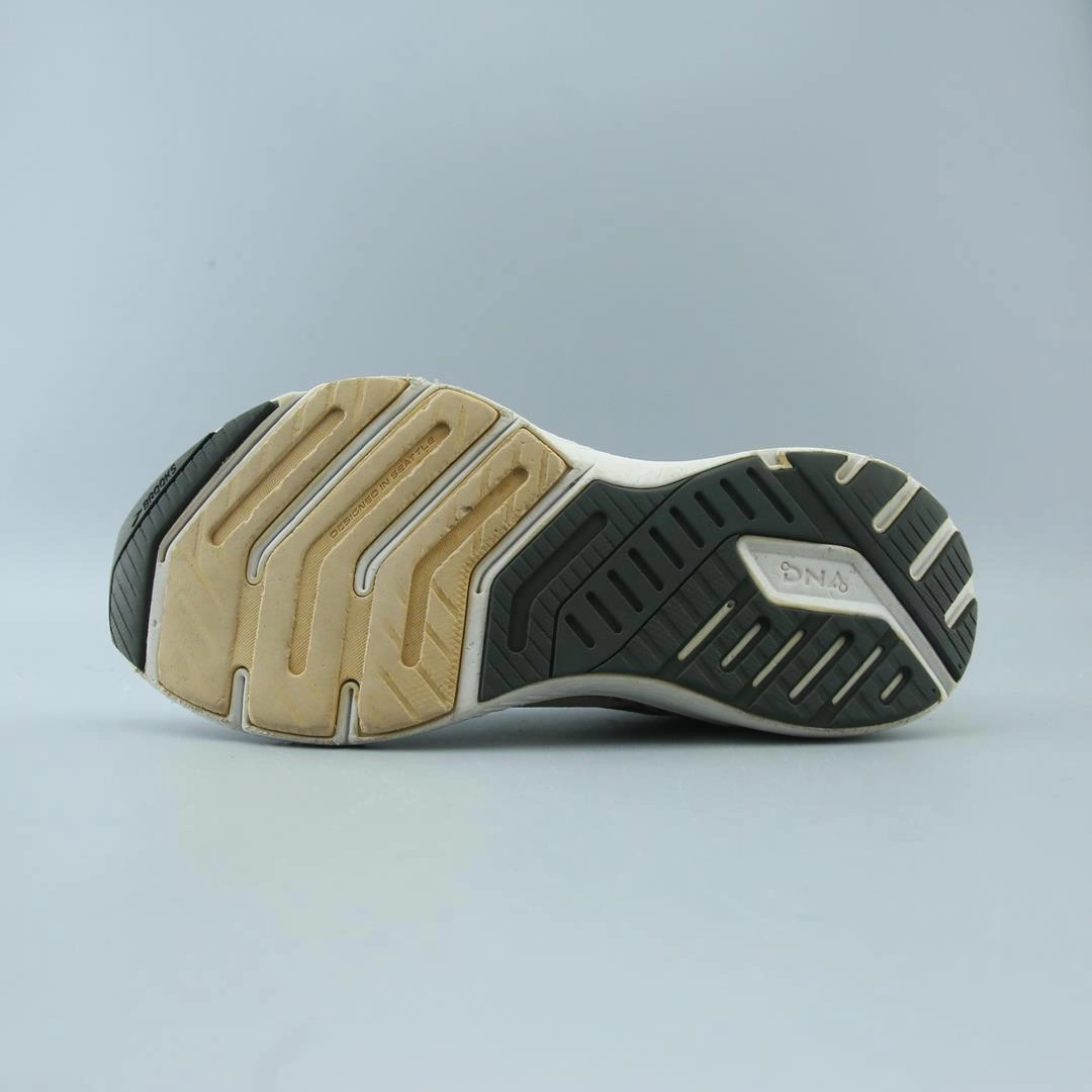 BROOKS LAUNCH GTS 8