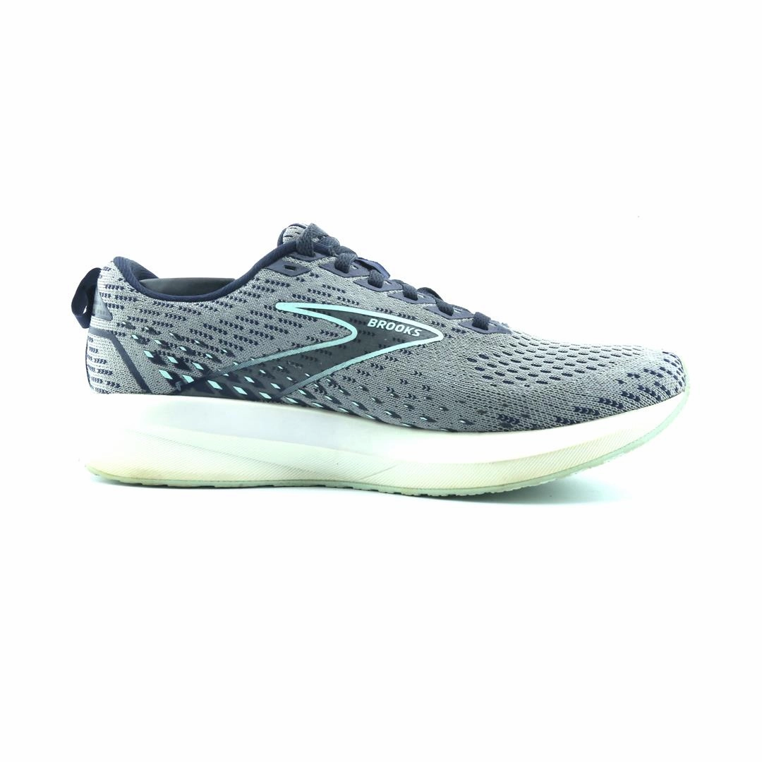BROOKS LEVITATE 5