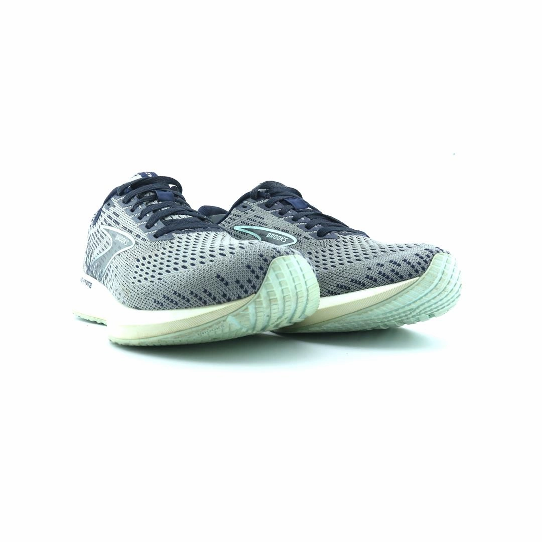 BROOKS LEVITATE 5