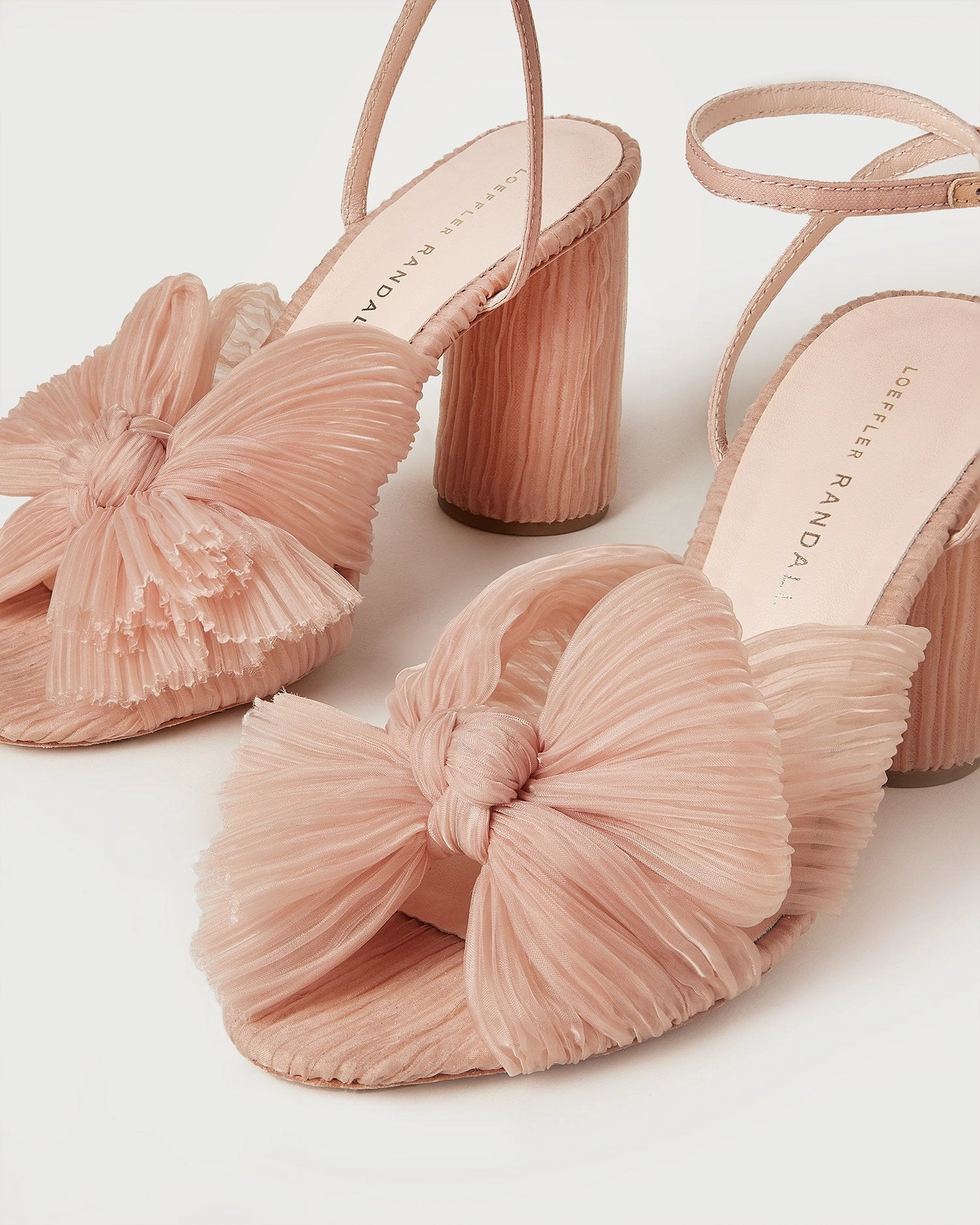 Camellia Beauty Pleated Bow Heel