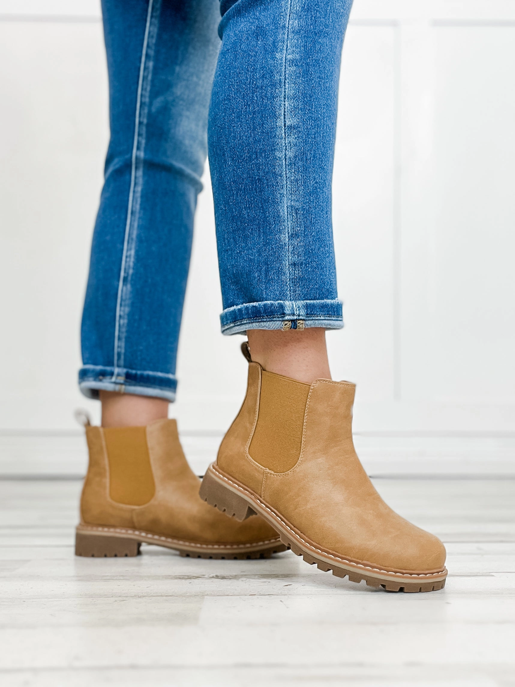 Corkys Cider Sippin Boots in Caramel