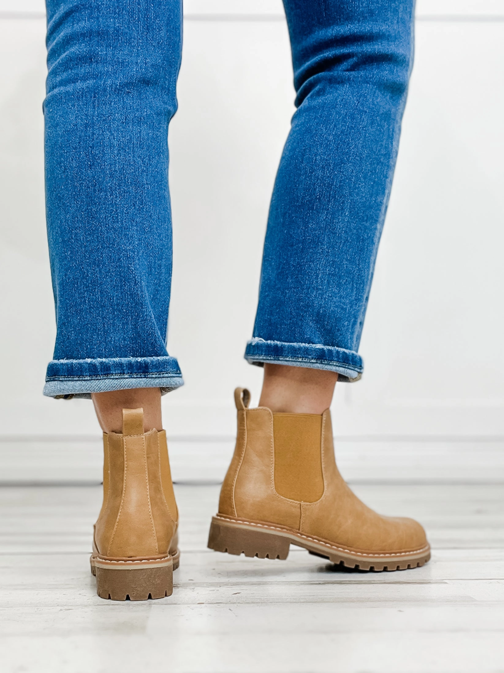 Corkys Cider Sippin Boots in Caramel