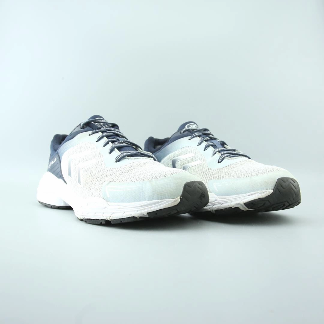 DR SCHOLLS BLAZE
