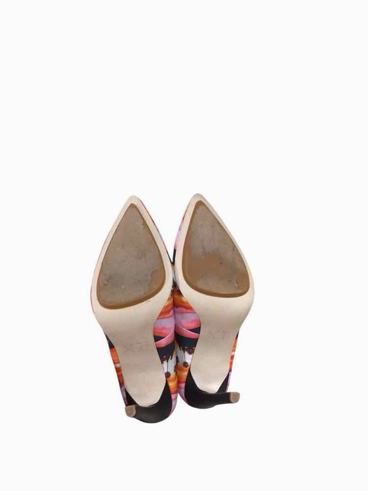 GX by Gwen Stefani Orange Size 7.5 Shoes
