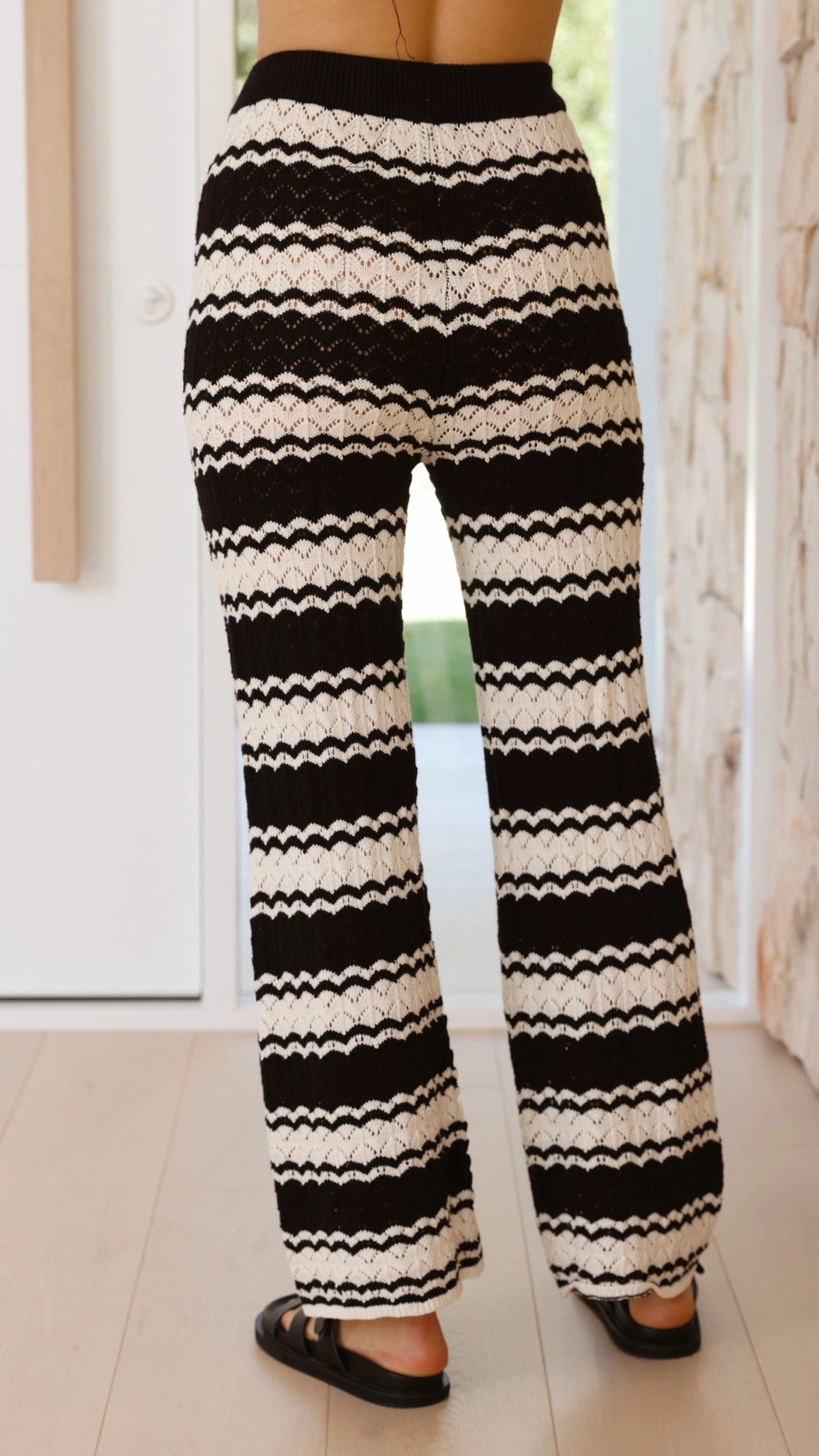 Kahula Pants - Black / White Stripe