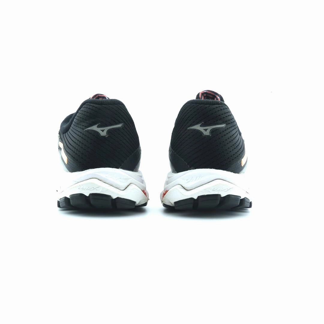 MIZUNO WAVE INSPIRE 15