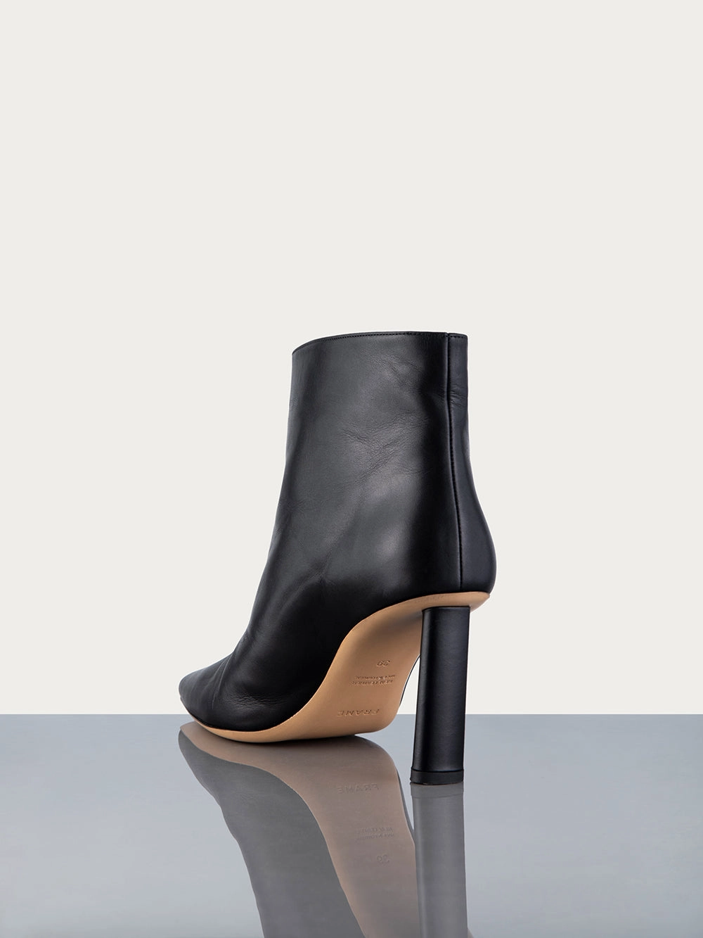 Odette Bootie -- Noir