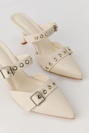 Pointed Toe Buckled Mules