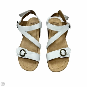 Sandals Flats By Earth In White, Size: 6.5