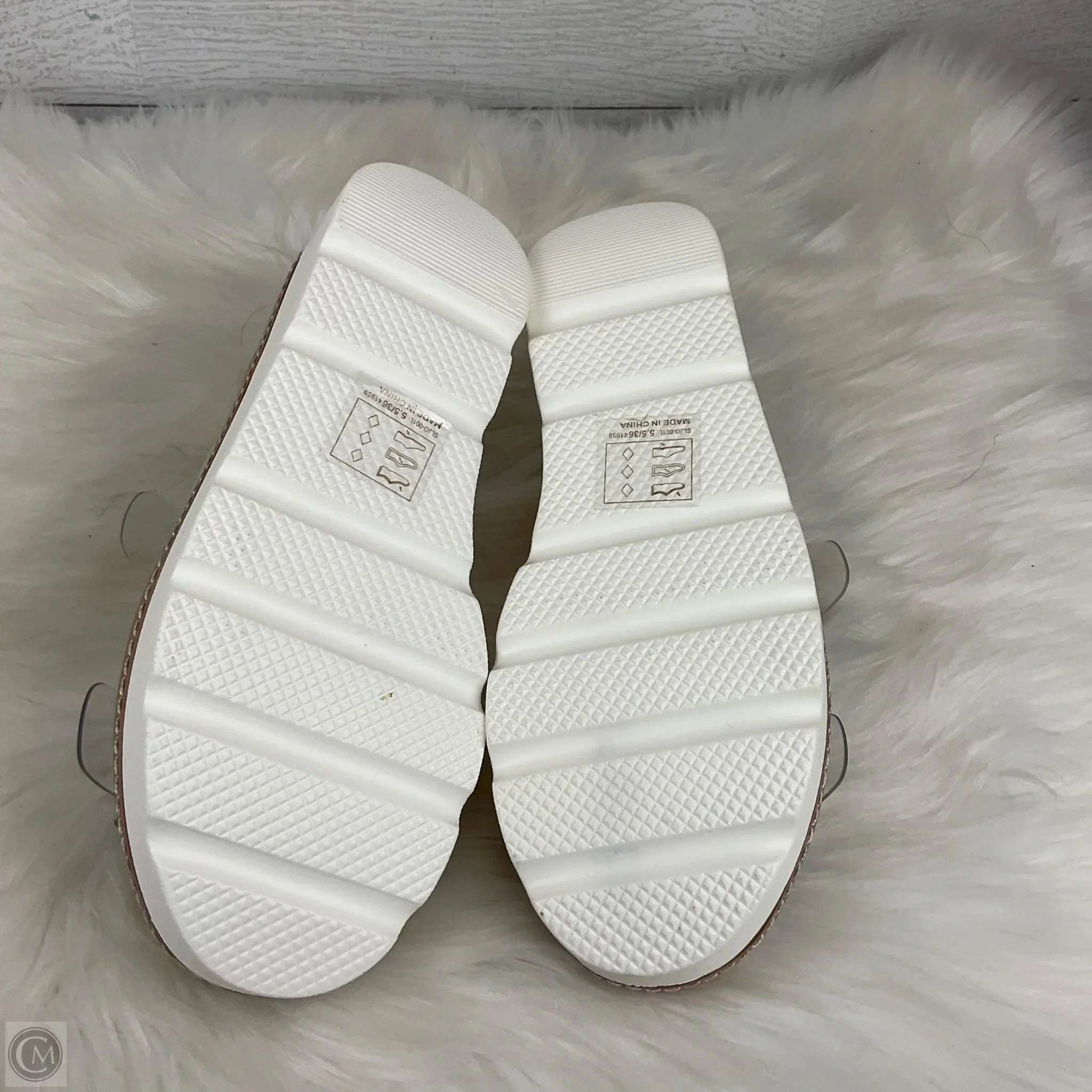 Sandals Heels Platform By Chinese Laundry In White, Size: 5.5