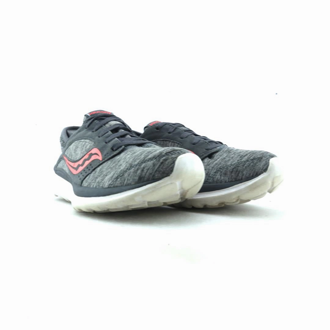 SAUCONY KINETA RELAY
