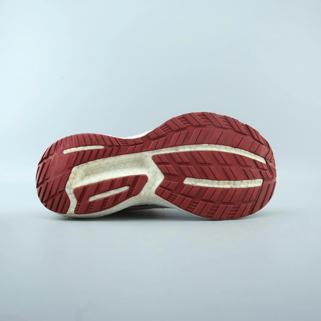 SAUCONY TRIUMPH 19