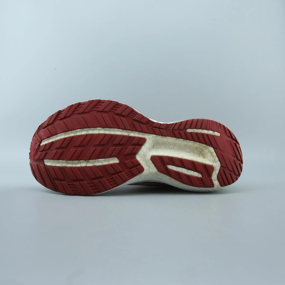 SAUCONY TRIUMPH 19