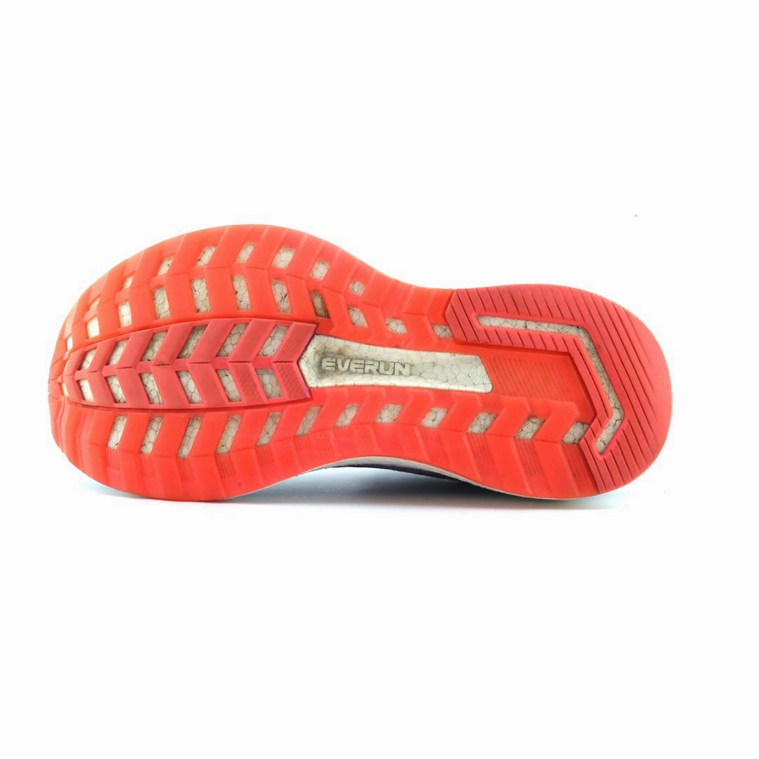 SAUCONY TRIUMPH ISO 4