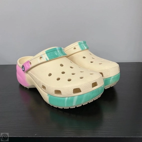 Shoes Heels Platform By Crocs In Multi-colored, Size: 10