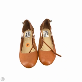 Shoes Heels Wedge By Me Too In Brown, Size: 11