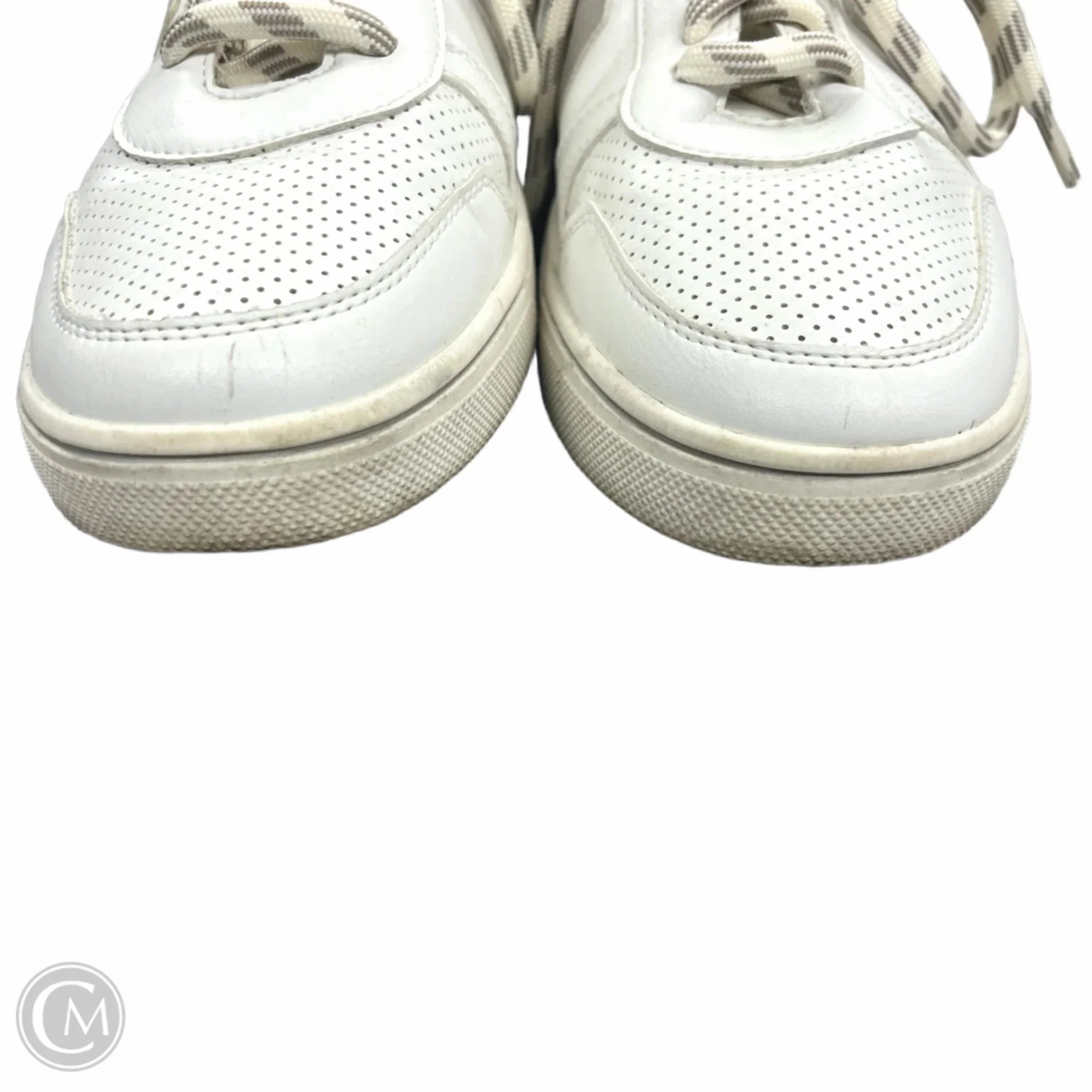 Shoes Sneakers By Mia In White, Size: 7.5
