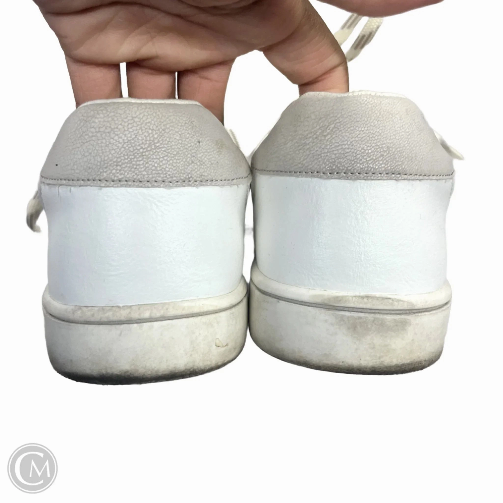 Shoes Sneakers By Mia In White, Size: 7.5