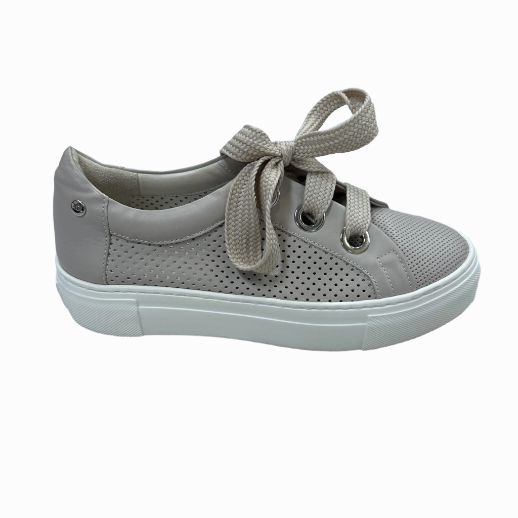 Shoes Sneakers Platform By Agl  Size: 7