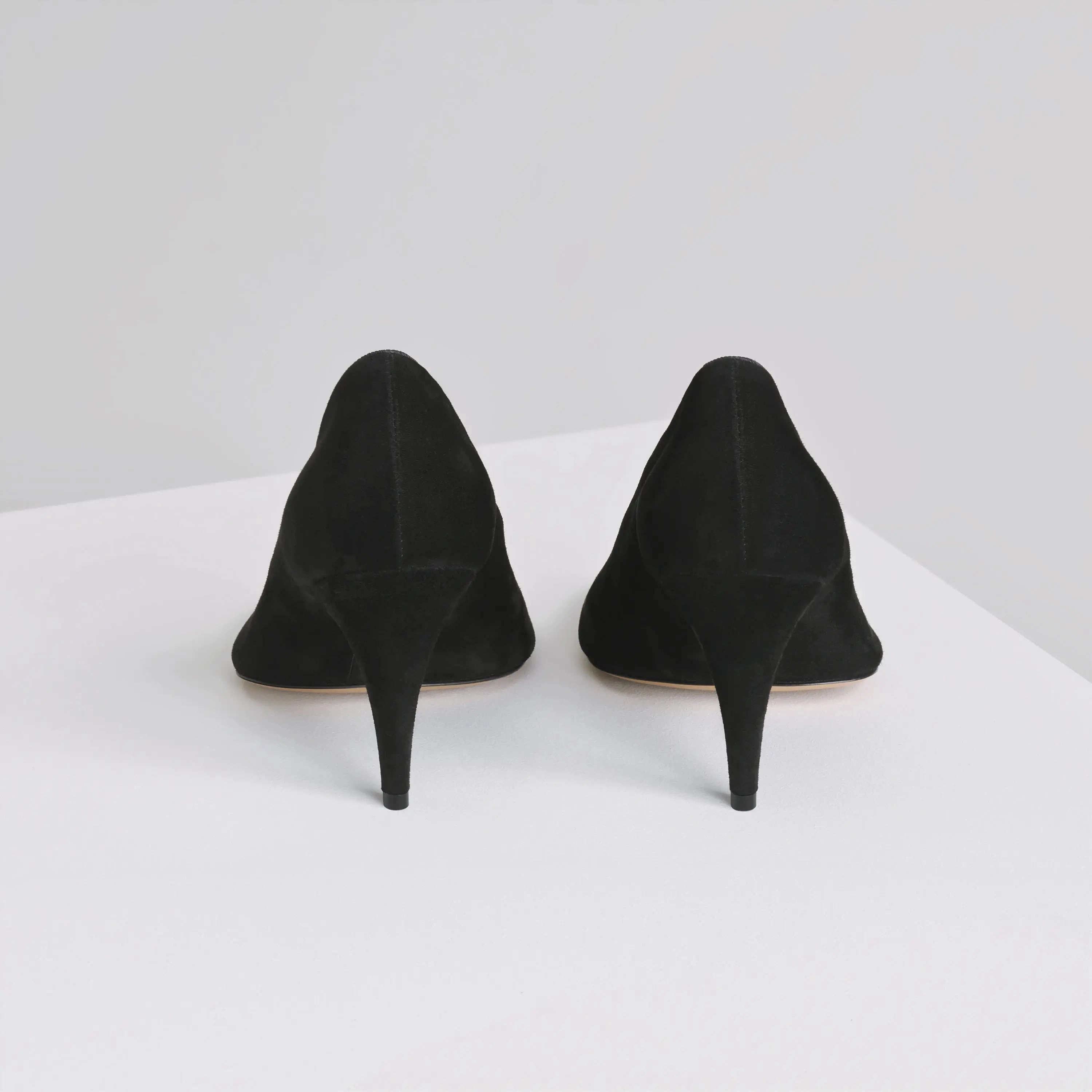 SOFT PUMP 90 | black suede leather