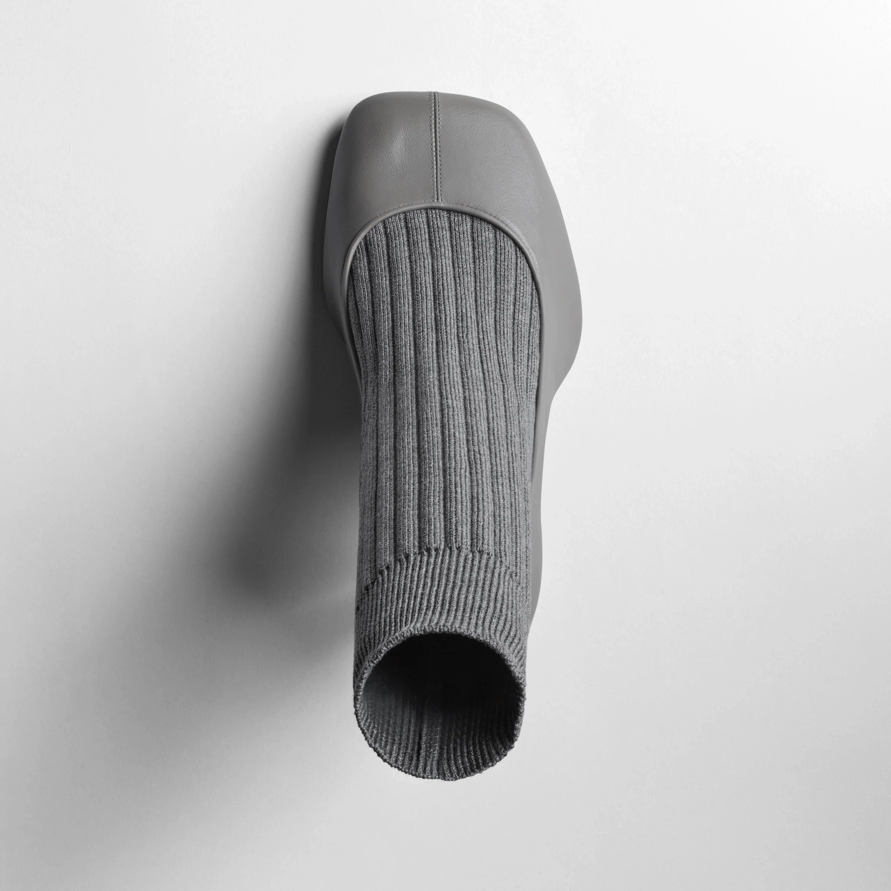 SOFT SOCK PUMP | cement suede