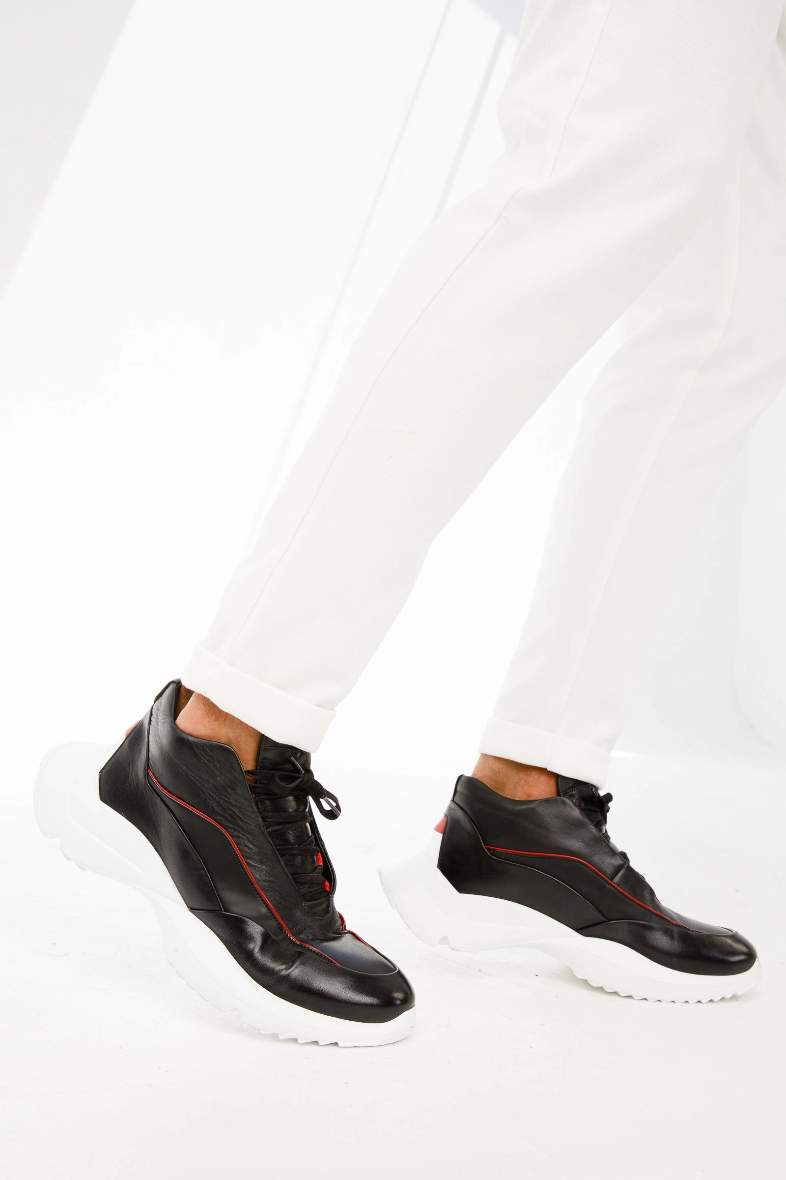 The Graton Black Leather Men Sneaker Final Sale!