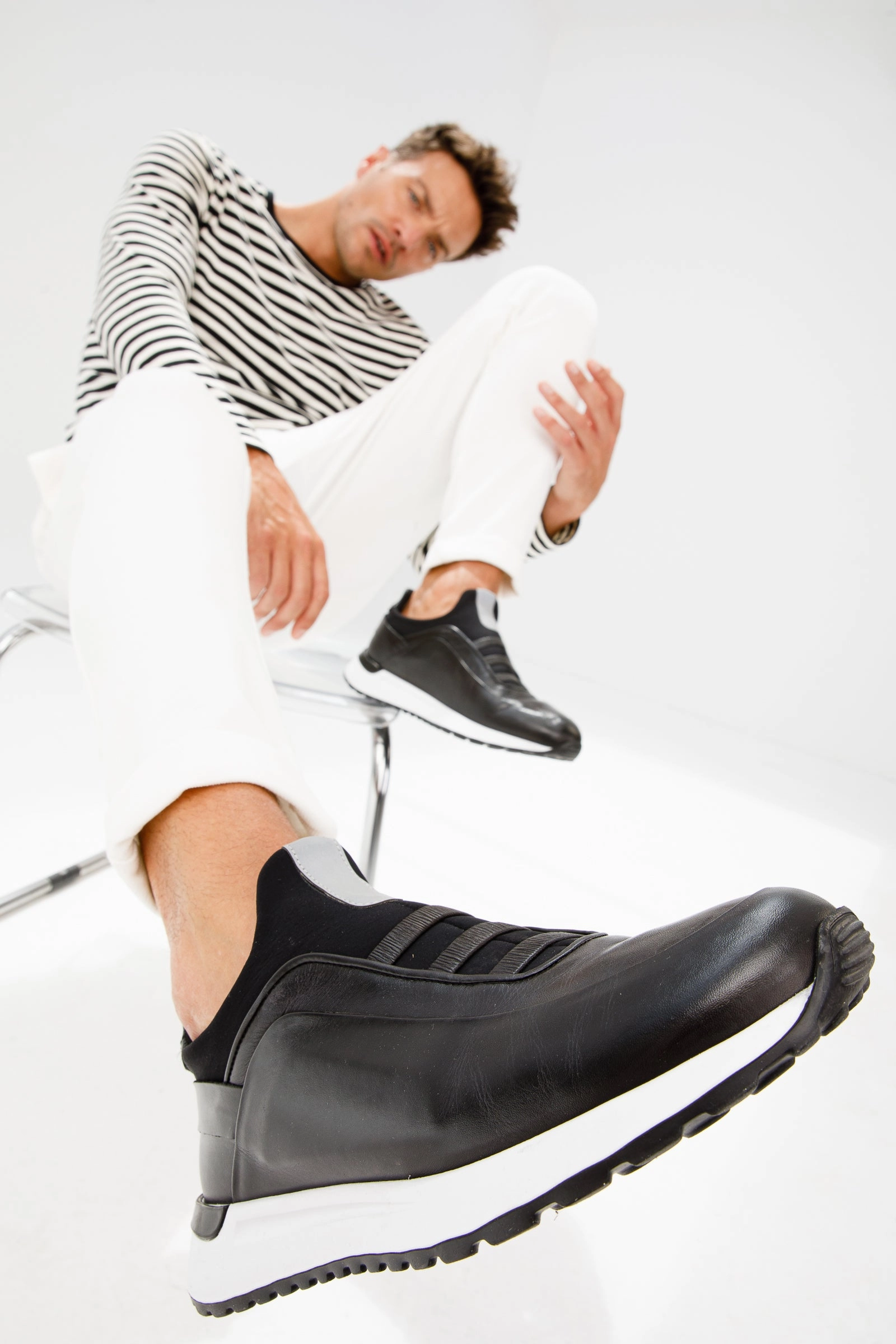 The Sonoma Black Leather Men Sneaker
