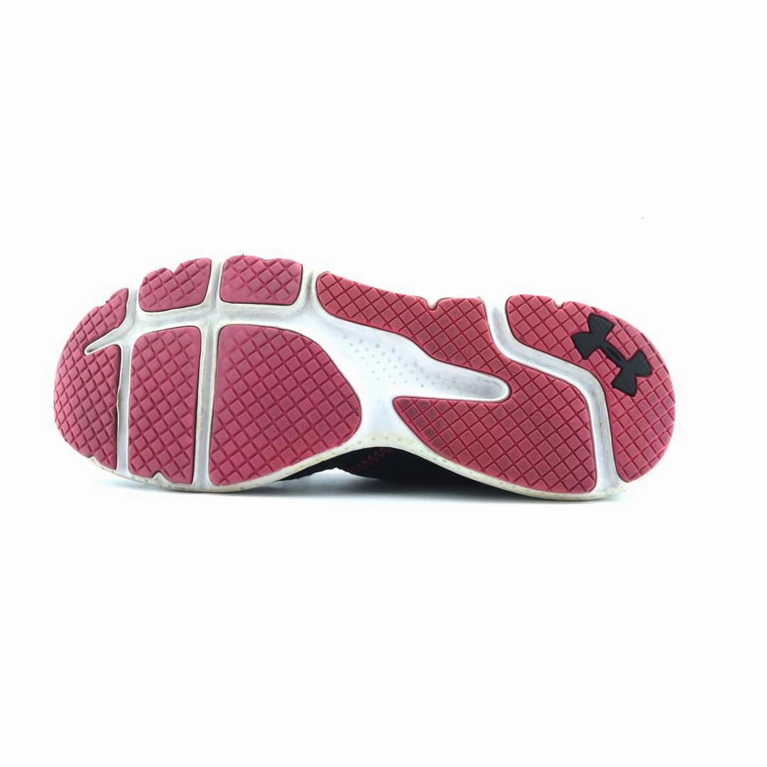 UNDER ARMOUR MICRO G 4D