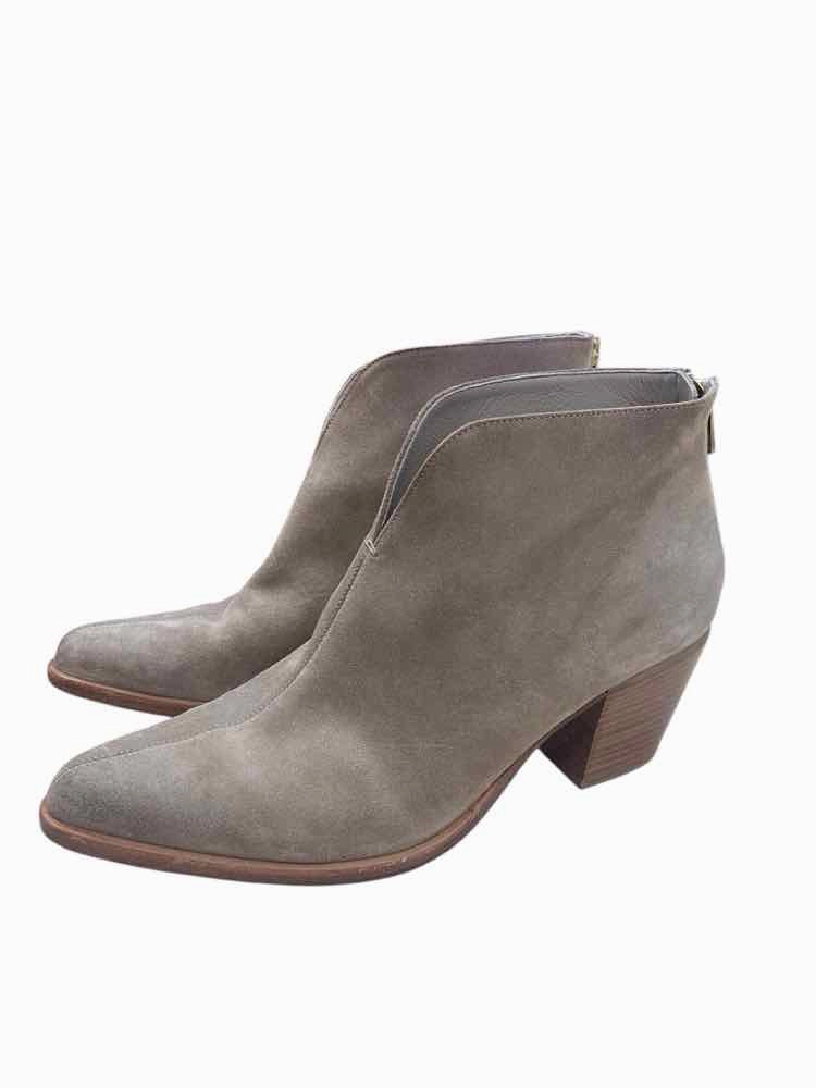 Vince Tan Size 8.5 Shoes